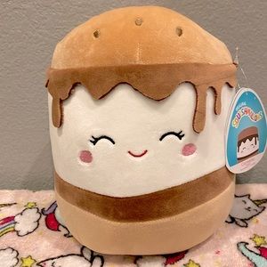8" Squishmallow Carmelita S'more